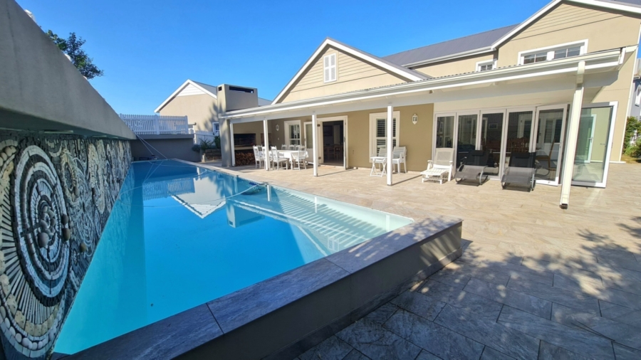 4 Bedroom Property for Sale in Goose Valley Western Cape